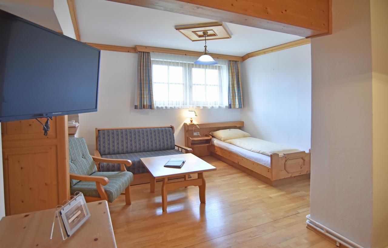 Hotel Ausseerland บัดมิทแทร์นดอร์ฟ ภายนอก รูปภาพ
