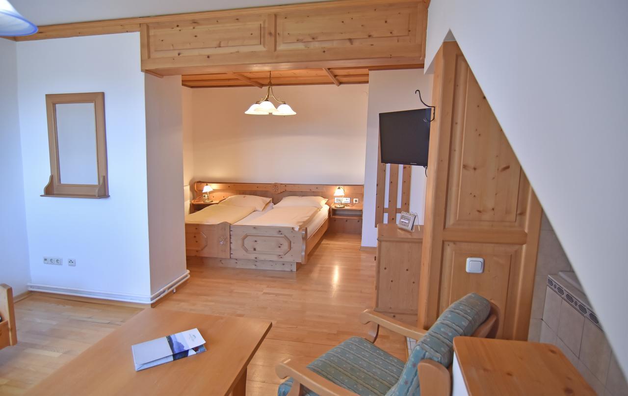 Hotel Ausseerland บัดมิทแทร์นดอร์ฟ ภายนอก รูปภาพ