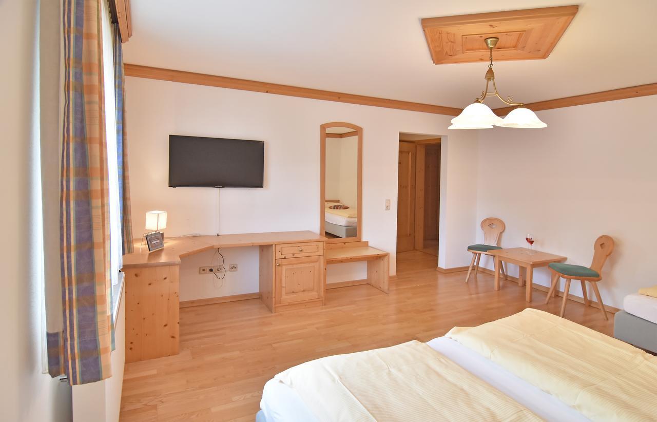 Hotel Ausseerland บัดมิทแทร์นดอร์ฟ ภายนอก รูปภาพ